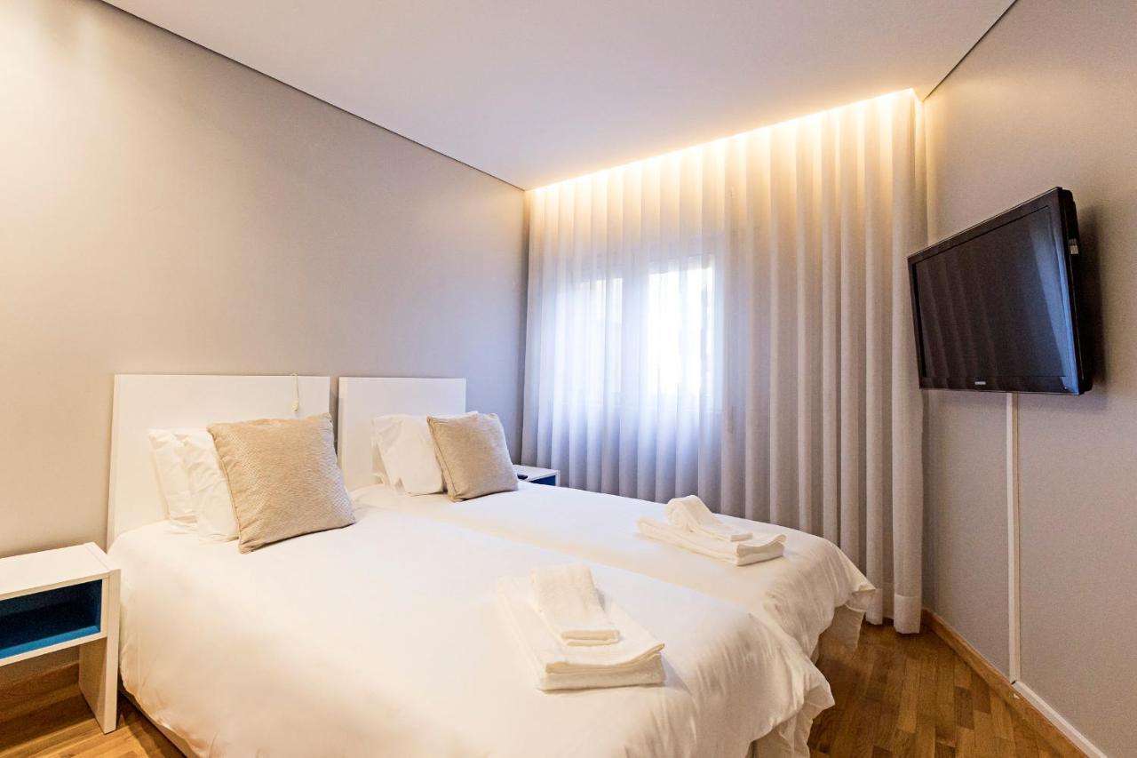 Seaside View 2Br In Povoa By Lovelystay ポボア・デ・バルジン エクステリア 写真