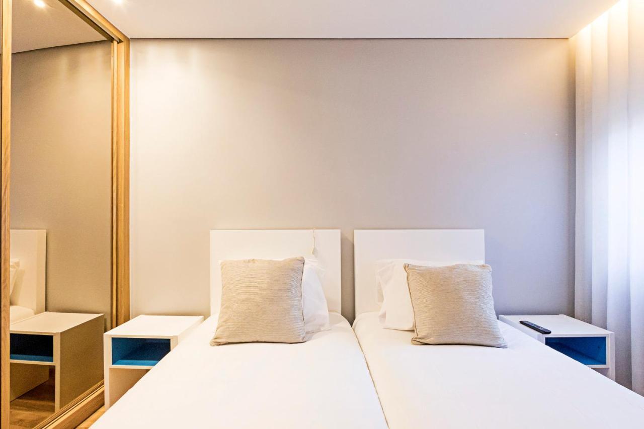Seaside View 2Br In Povoa By Lovelystay ポボア・デ・バルジン エクステリア 写真